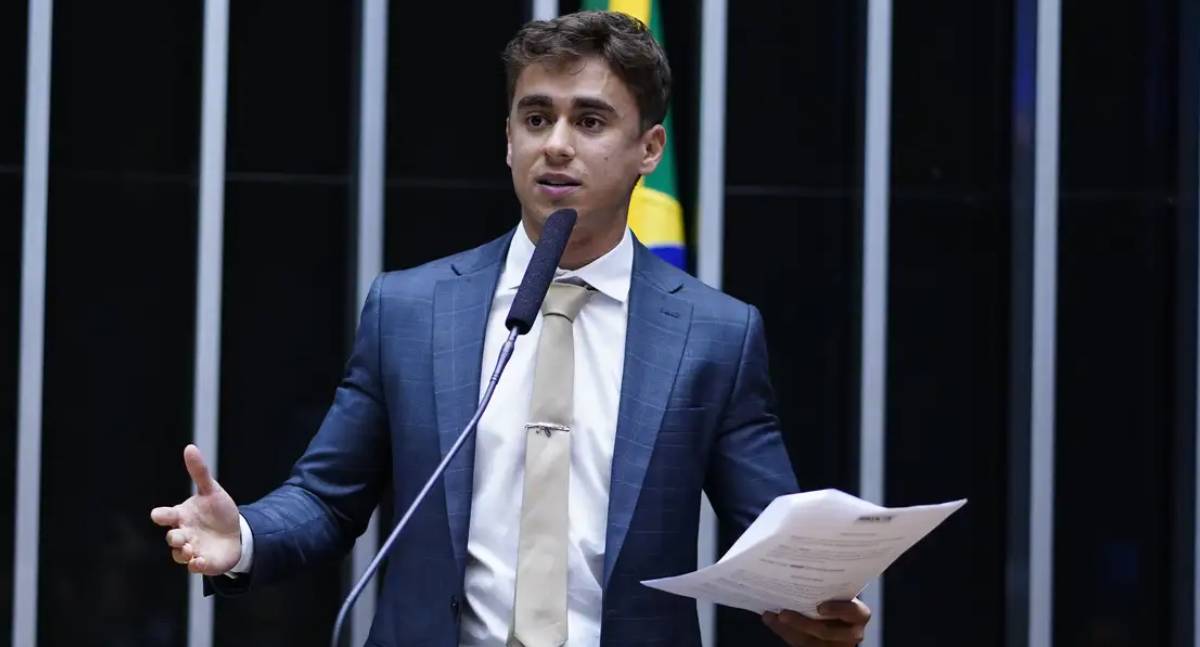 Justiça do Rio aumenta indenização de Nikolas Ferreira a Felipe Neto