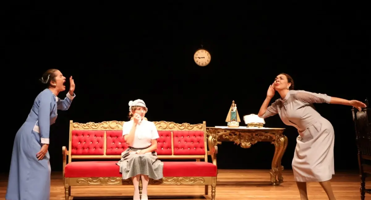 Madeira Festival de Teatro encerra programação em Porto Velho com homenagem e premiação