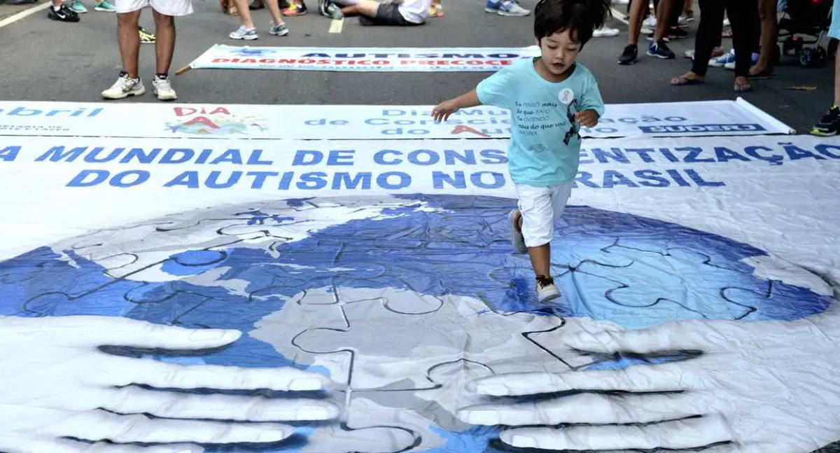 Ministério da Saúde nega que paracetamol cause autismo