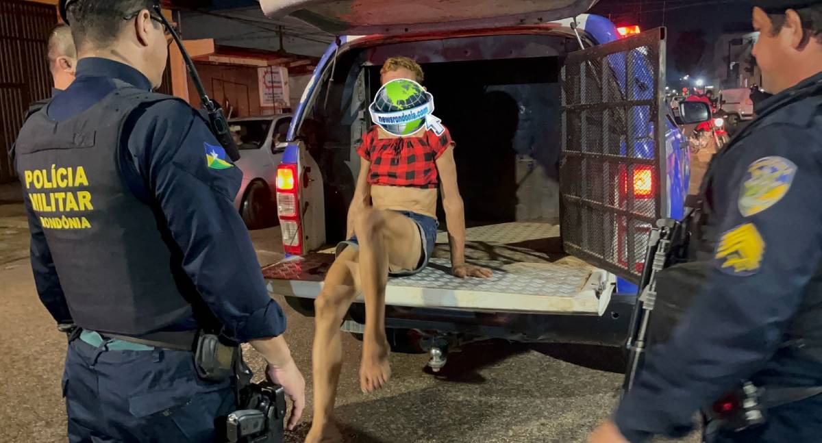 Moradora de rua é presa depois de furtar celular no centro