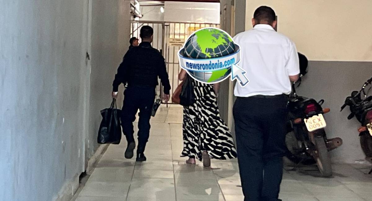 Mulher é presa depois de furtar calcinhas em supermercado na capital