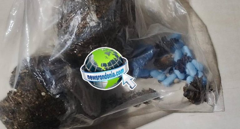 Mulher é presa levando maconha e tadalafila para marido apenado em presídio na capital