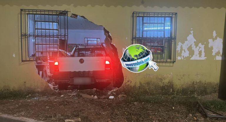 Mulher embriagada pega o carro do patrão do marido e invade associação dos idoso na zona sul