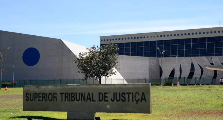 Novos ministros tomam posse no Superior Tribunal de Justiça