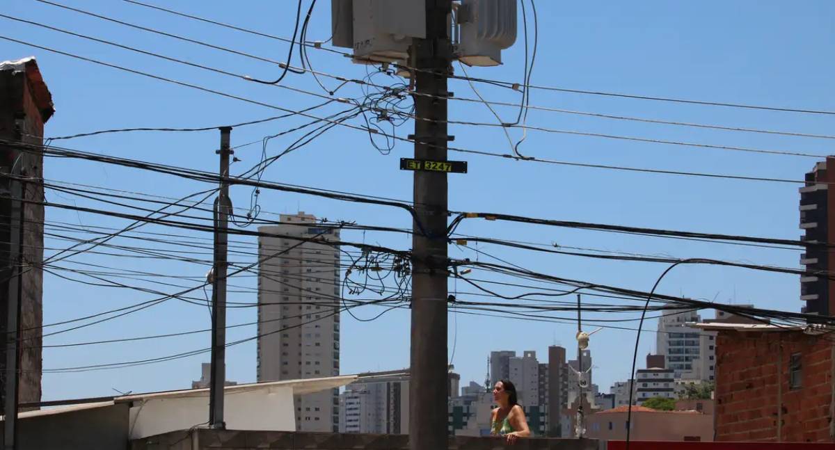 O "gato" de energia custou R$ 10,3 bilhões ao país em 2024