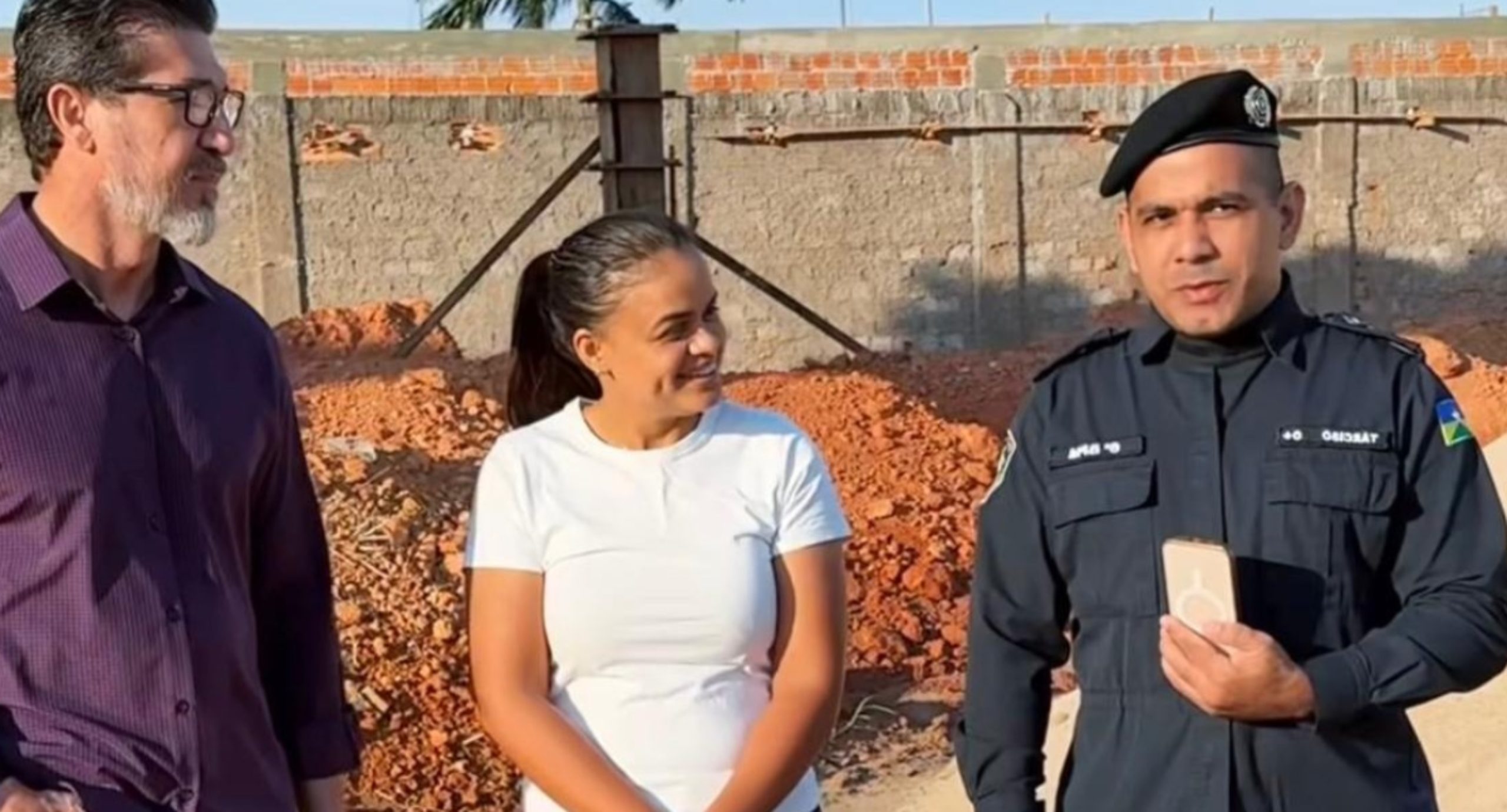 Obras da nova garagem do 6º BPM em Guajará-Mirim são acompanhadas pela deputada Dra. Taíssa
