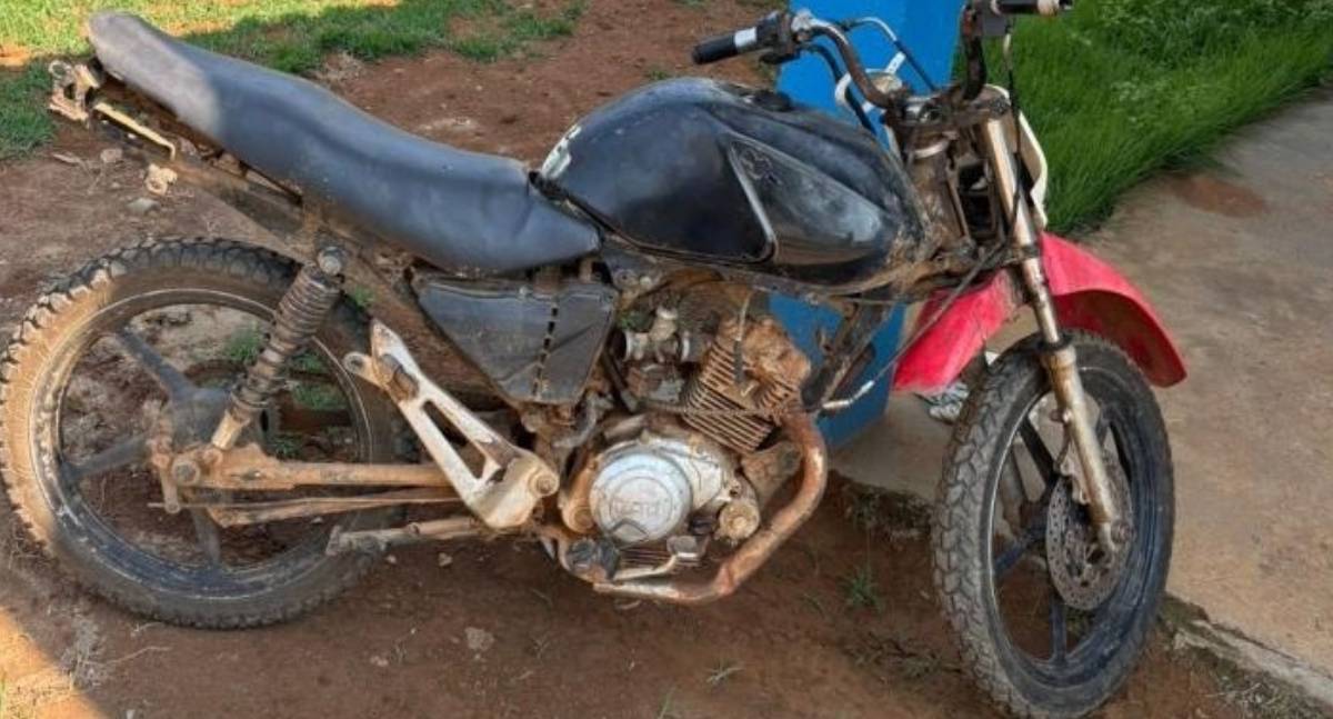 Polícia apreende moto adulterada em Colina Verde