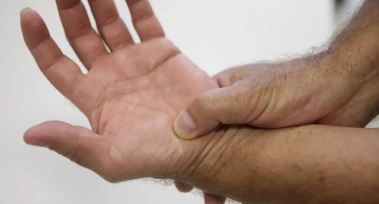 Política de saúde para pacientes reumáticos pode ser modelo nacional