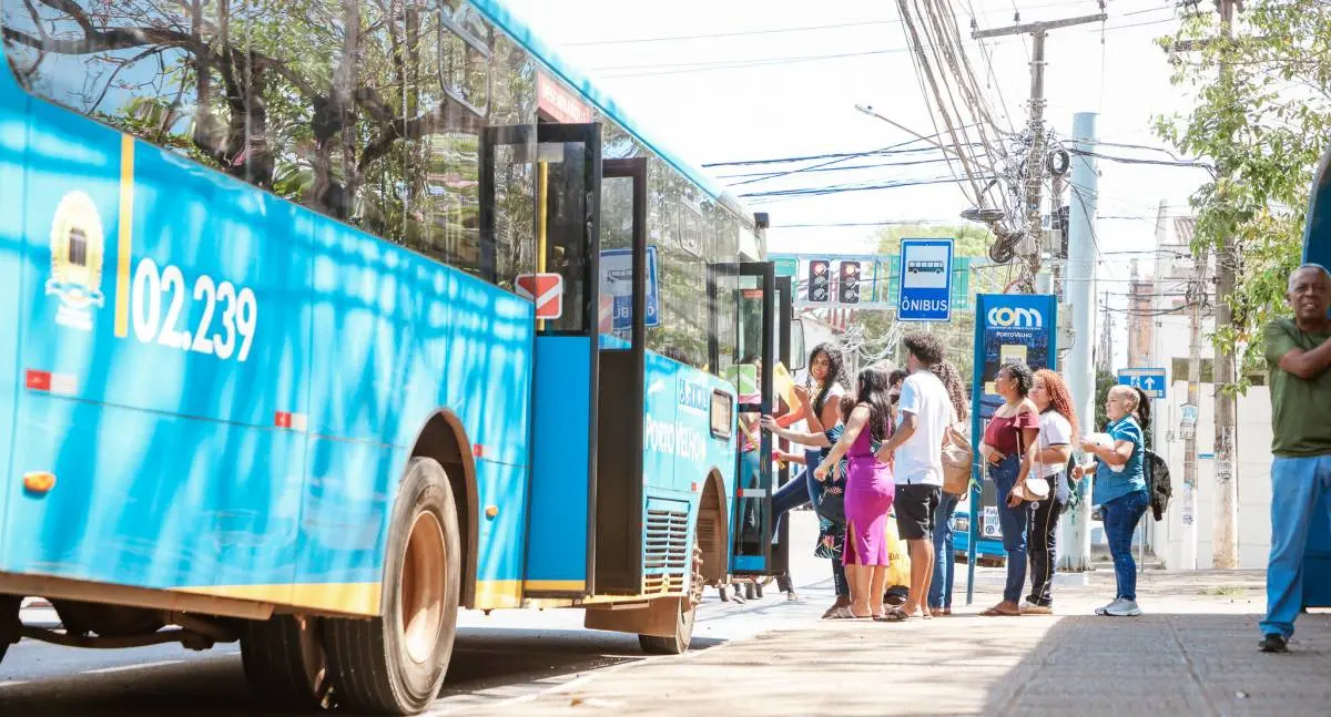 Prefeitura de Porto Velho disponibiliza ônibus gratuitos para PVH Pesca Show na Vila Nova de Teotônio