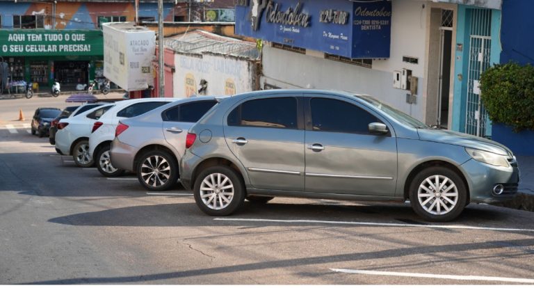 Prefeitura de Porto Velho inicia nova sinalização e cria mais de 50 vagas na rua Irmã Capelli