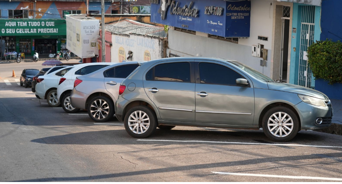 Prefeitura de Porto Velho inicia nova sinalização e cria mais de 50 vagas na rua Irmã Capelli