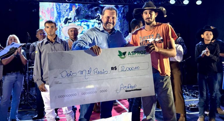Presidente da AROM Prestigia 7ª Edição da Festa do Leite em Nova Mamoré