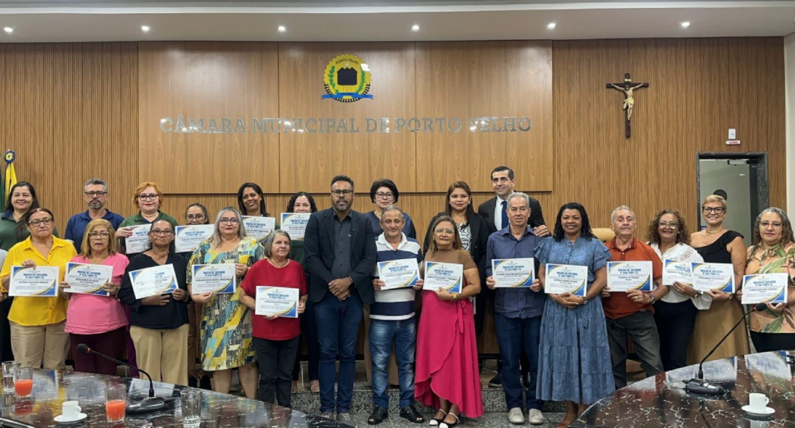 Vereador Dr. Santana homenageia Escola Santa Marcelina com Moção de Aplausos