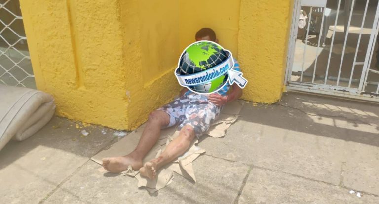 VÍDEO: Câmera flagra homem sendo espancado após furar fila para receber comida em centro de apoio