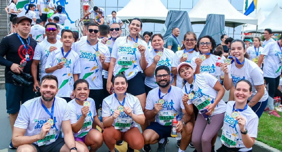 3ª Corrida da Democracia celebra 42 anos da Alero com 2.400 participantes