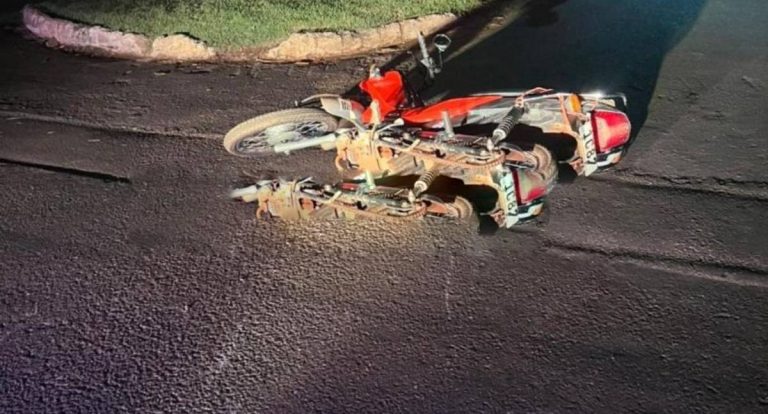 Acidente em Rolim de Moura: Colisão deixa motociclista ferida