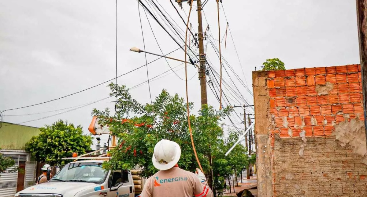 Alerta: Energisa orienta sobre riscos de cabos de energia rompidos