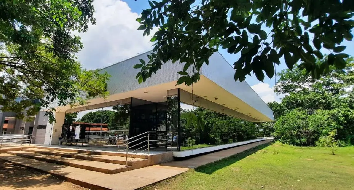 Após protestos pedindo sua saída, a empresa fornecedora de alimentos para o Restaurante Universitário da UNIR encerrou suas atividades