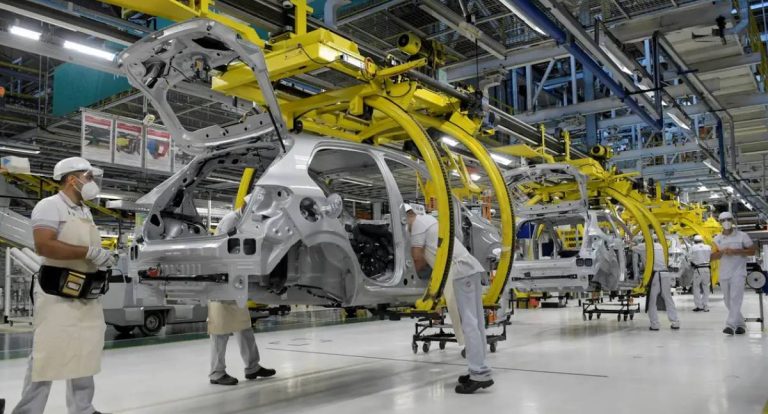 Atividade econômica do Brasil cresce 0,4% em agosto