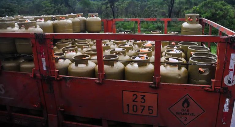 Auxílio Gás é pago a beneficiários com NIS final 4 nesta quinta-feira