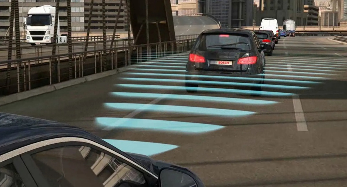 Bosch celebra 25 anos do Controle de Cruzeiro Adaptativo