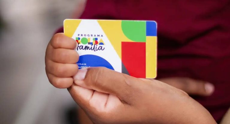 Caixa inicia pagamento do Bolsa Família para NIS final 4