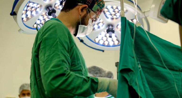 Cláudia de Jesus pede médico cardiovascular para Cacoal