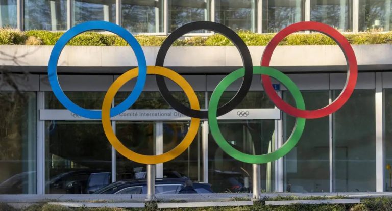 COI suspende Indonésia por banir ginastas israelenses de evento mundial