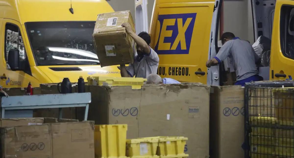 Correios buscam empréstimo de R$ 20 bilhões para reequilíbrio financeiro e modernização