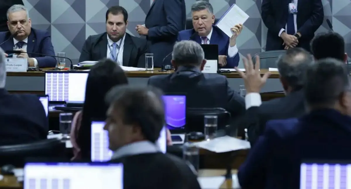 CPMI aprova prisão preventiva de presidente da Conafer