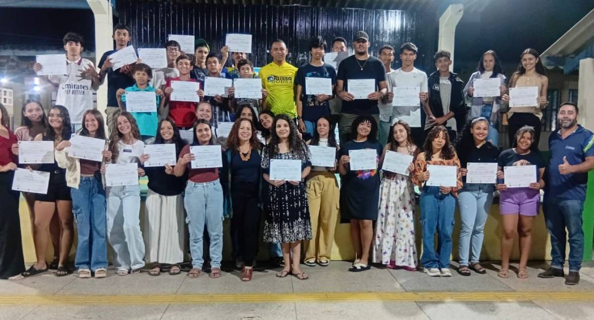 Curso da Escola do Legislativo forma 30 alunos em Campo Novo de Rondônia com apoio da deputada Dra. Taíssa Sousa