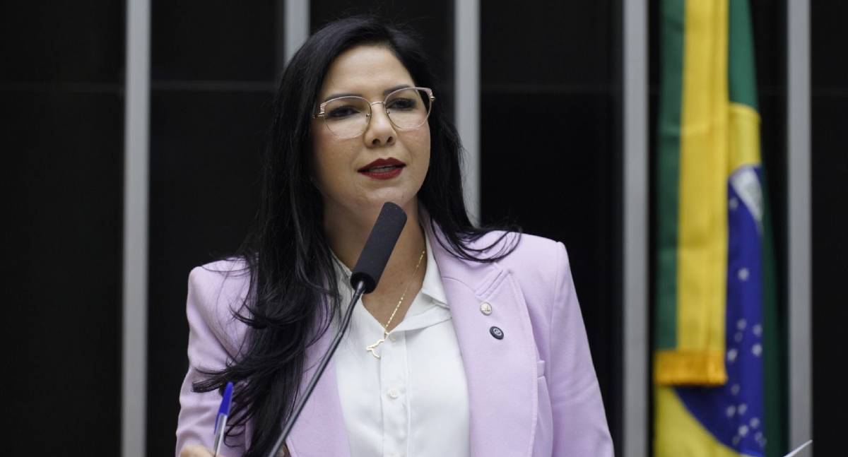 Deputada Cristiane Lopes cobra ações urgentes do Governo Federal para conter crise no setor leiteiro em Rondônia