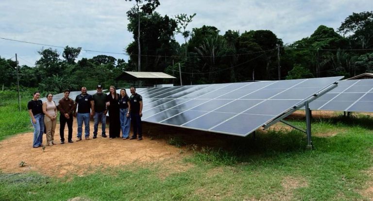Deputada Lebrinha destina R$ 200 mil para instalação de placas solares na Escola Família Agrícola de Jaru