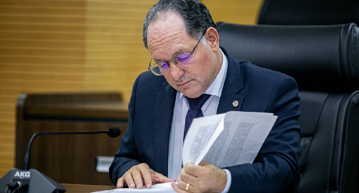 Deputado Pedro Fernandes destina R$ 300 mil para van de transporte de pacientes em Governador Jorge Teixeira