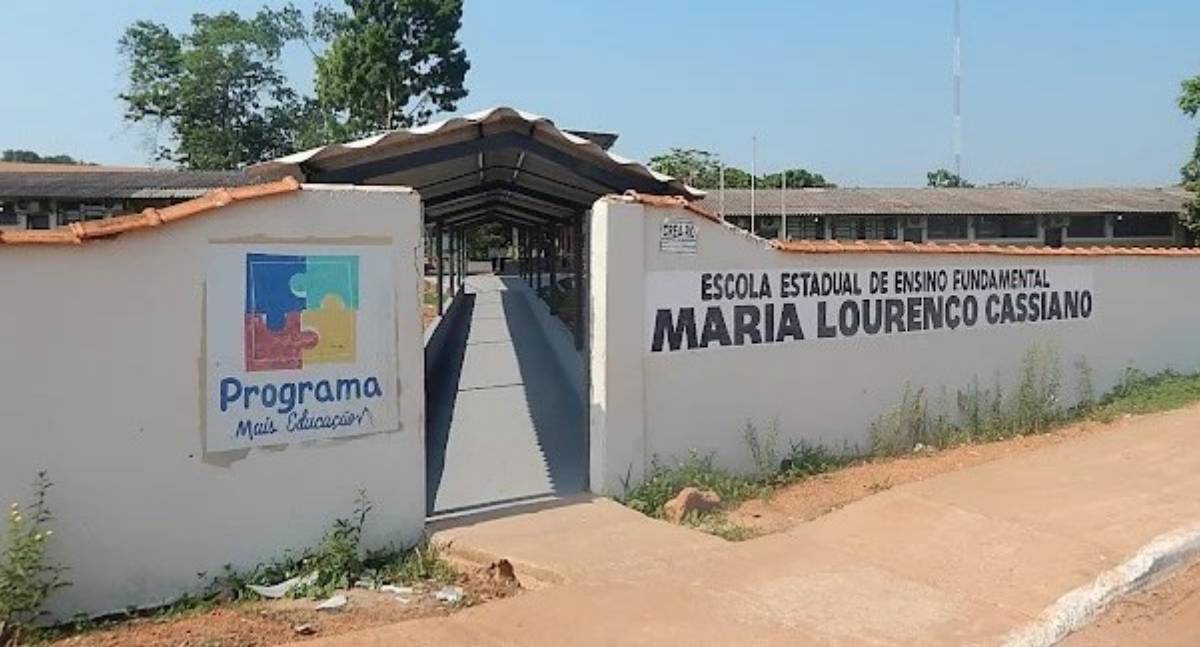 Dra. Taíssa solicita caixa d’água para Escola Maria Lourenço Cassiano em Espigão do Oeste