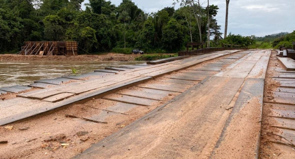 Dra. Taíssa solicita construção de ponte na Estrada da Figueira, em Espigão do Oeste