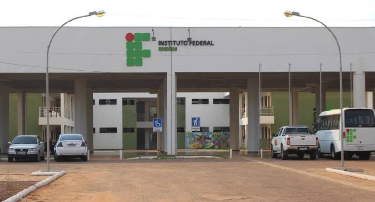 Dra. Taíssa solicita curso “Acelero Enem” e Escola do Legislativo leva projeto inédito para Guajará-Mirim