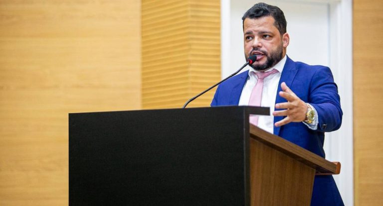 Edevaldo Neves cobra melhorias e DNIT avança obra na BR-425