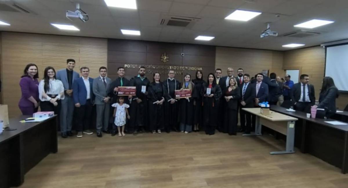 Equipe "Afyados do Direito" vence 2º Concurso de Júri Simulado em Ji-Paraná