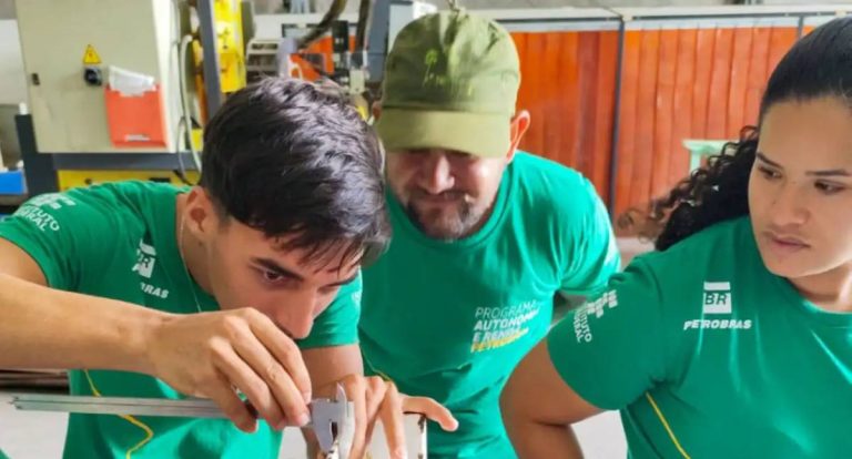 Estudo aponta que 66,5% dos jovens deixaram o Bolsa Família em 12 anos