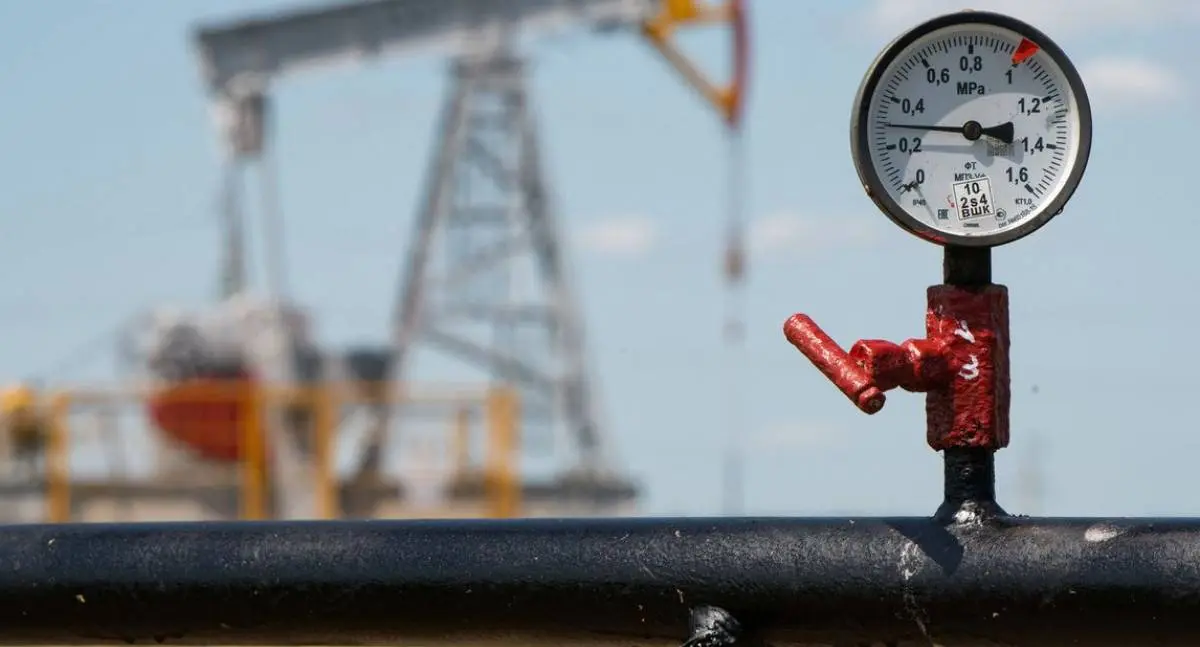 EUA anunciam sanções contra Rosneft e Lukoil; União Europeia impõe 19º pacote