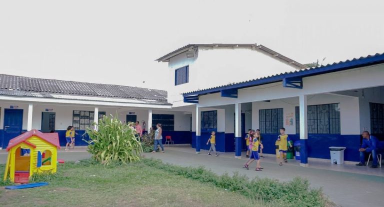 Eyder Brasil investe mais de R$ 3,7 milhões em 21 escolas municipais e estaduais de Rondônia