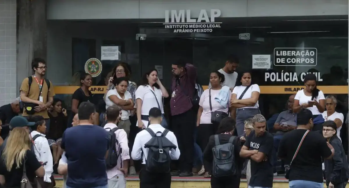 Famílias de mortos em operação no Rio reclamam de falta de informação