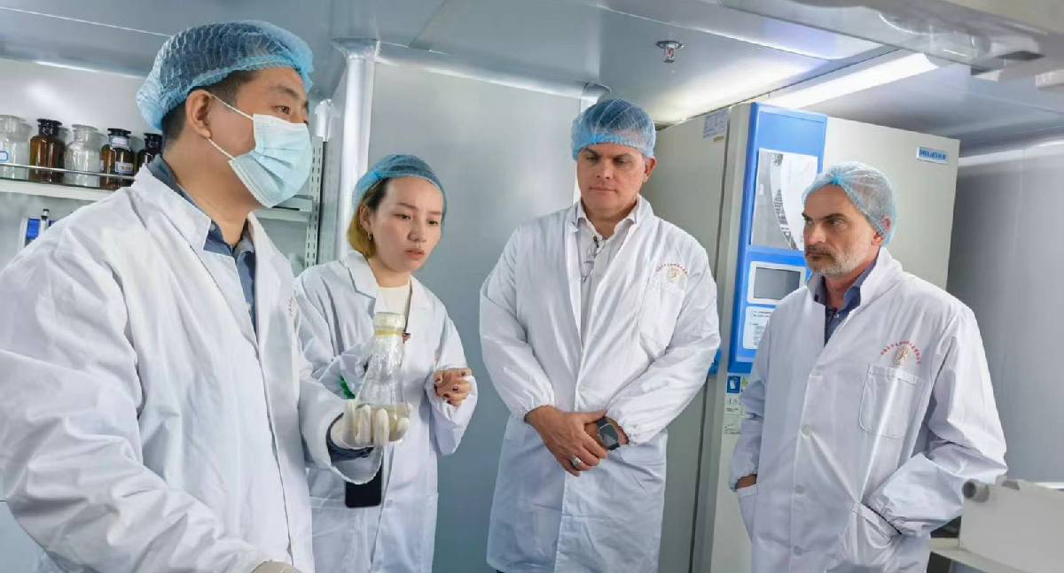 FIERO e SENAI-RO fortalecem cooperação tecnológica em missão à China