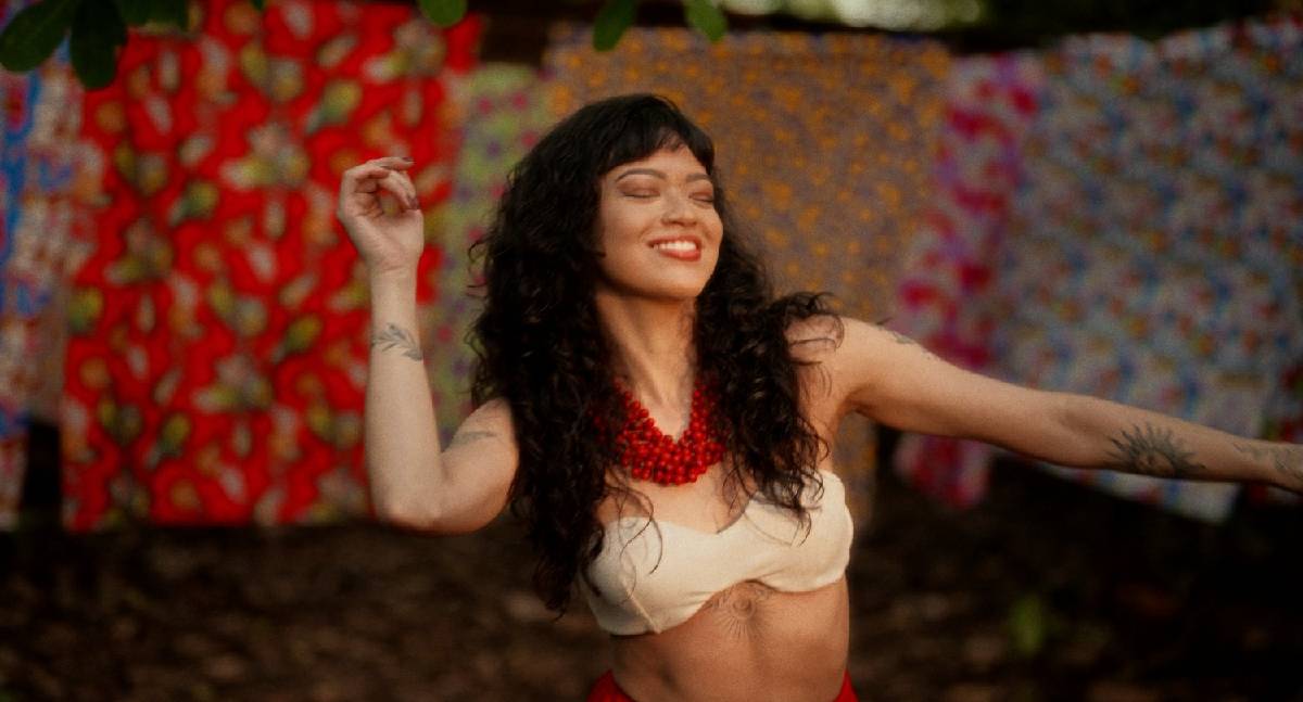 Gabriê lança videoclipe de "Astro Rei" e transforma Porto Velho em manifesto visual do orgulho nortista