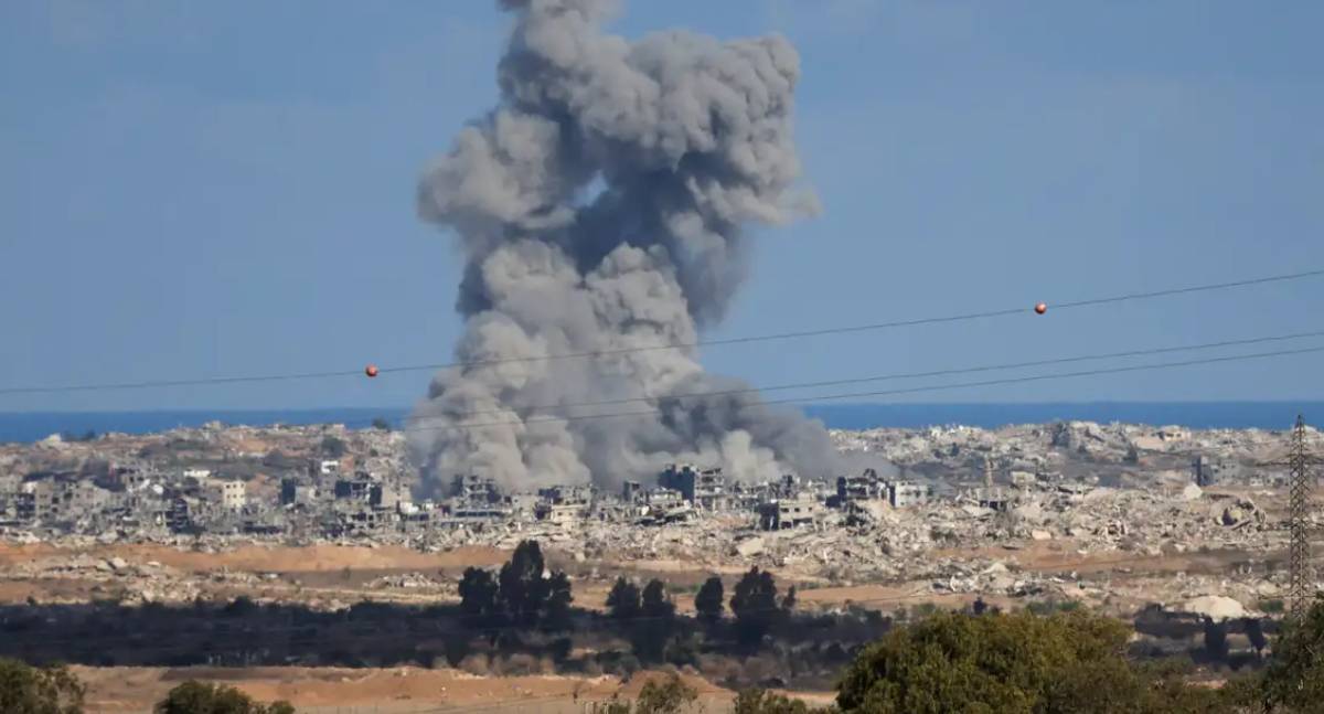 Gaza sofre bombardeio no aniversário de dois anos de guerra