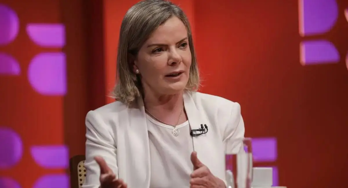 Gleisi critica direita e defende a PEC da Segurança Pública