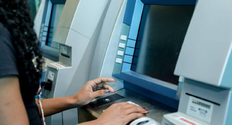 Governo de Rondônia destina mais de R$ 33 milhões em benefícios para servidores da educação