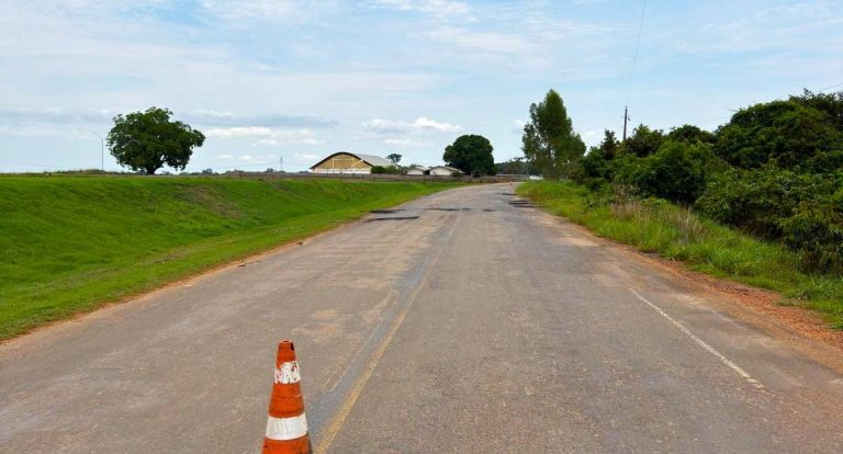 Governo de Rondônia inicia manutenção na RO-459 em Alto Paraíso