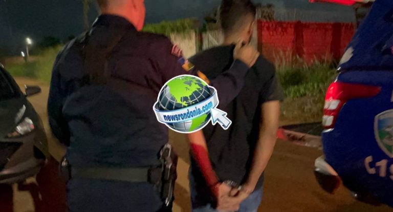 Homem é preso após ameaçar matar vizinhos com enxada em vila de apartamentos